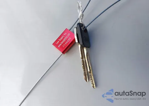 1993 Ford Econoline E350 Super Duty Van from USA, damaged, VIN 1FTJS34H9PHB76573